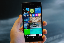 Microsoft finally giving up on its failed Windows Phone